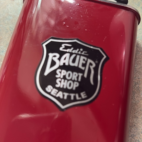 Stanley Eddie Bauer Deep Red Flask - Picture 2 of 6